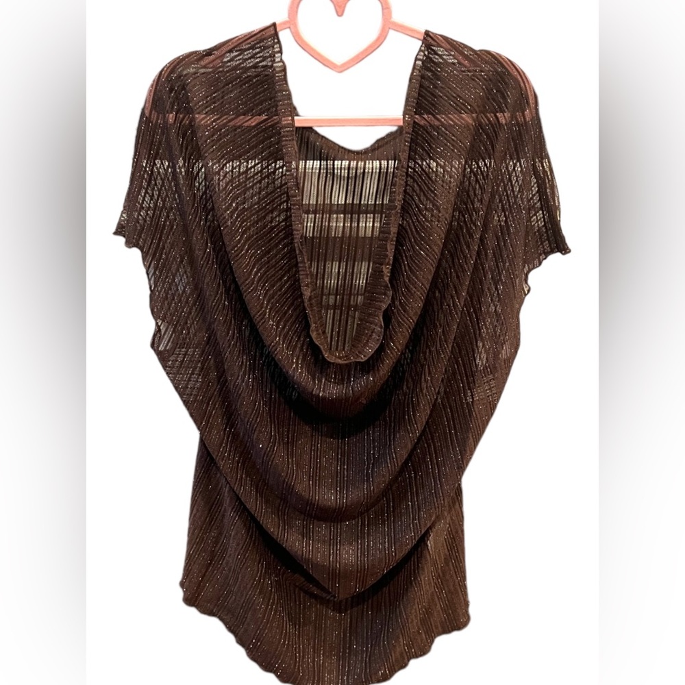 SHEIN Top - Picture 2 of 4